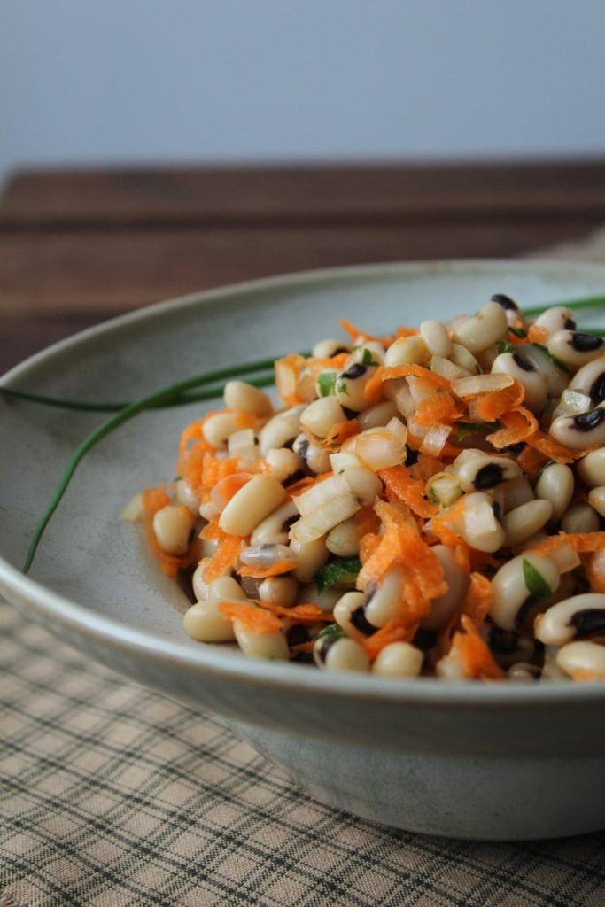 Salada de feijão fradinho e cenoura Santo Legume